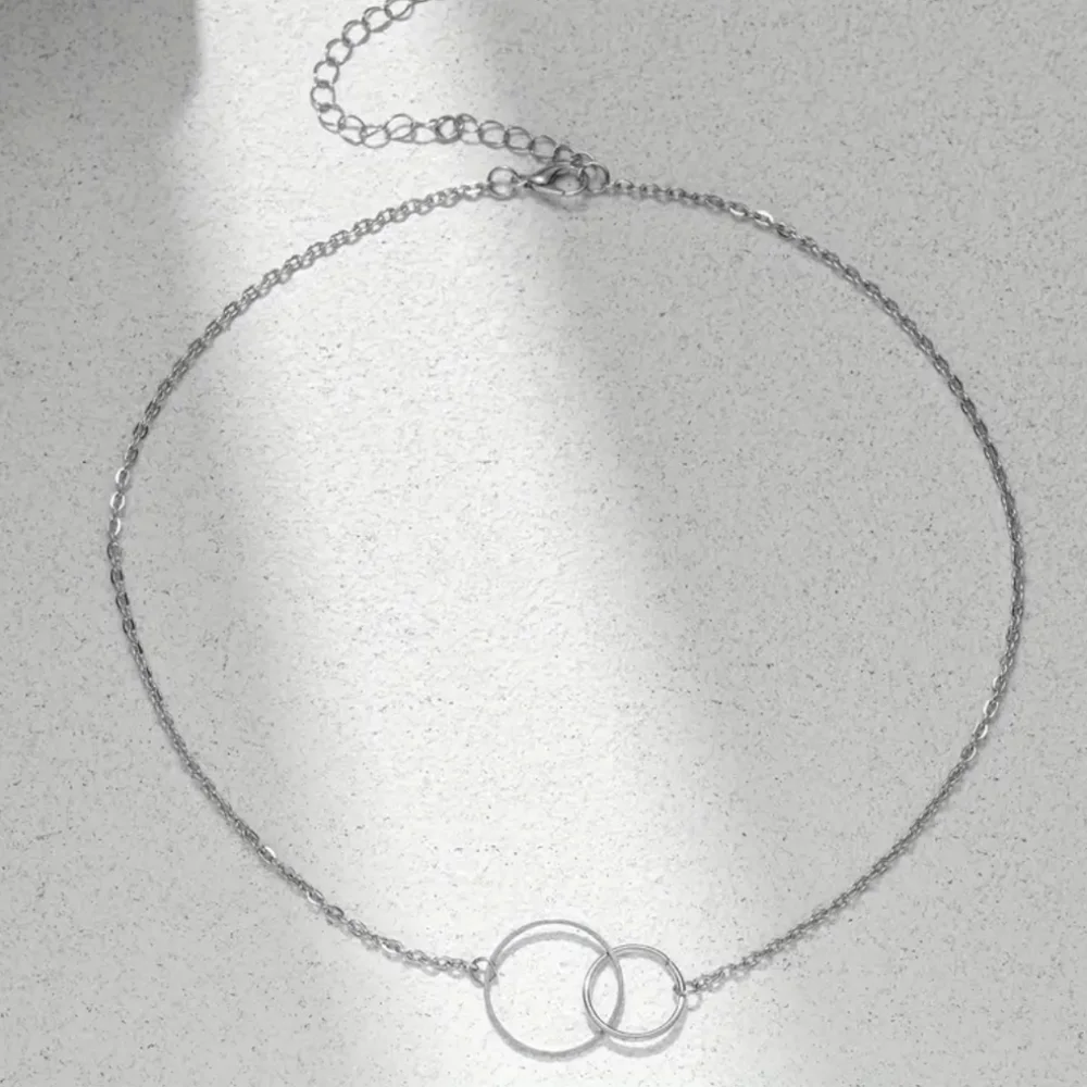 ✨ Double circle classy necklace ✨ - Picture 4 of 5